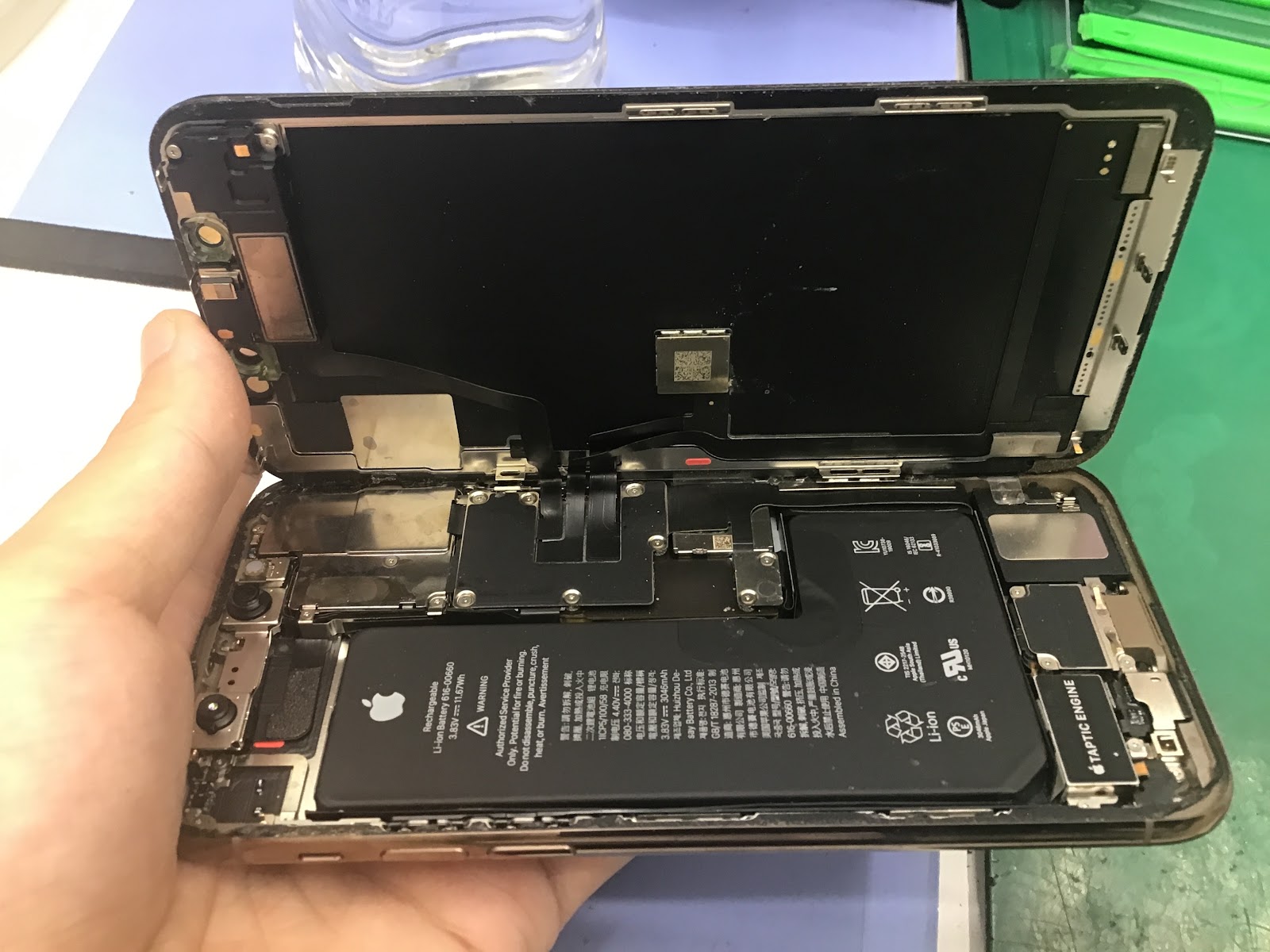 iPhone11Pro修理　データをそのまま・最短即日修理のスマホ修理工房八王子オクトーレ店にご相談ください！